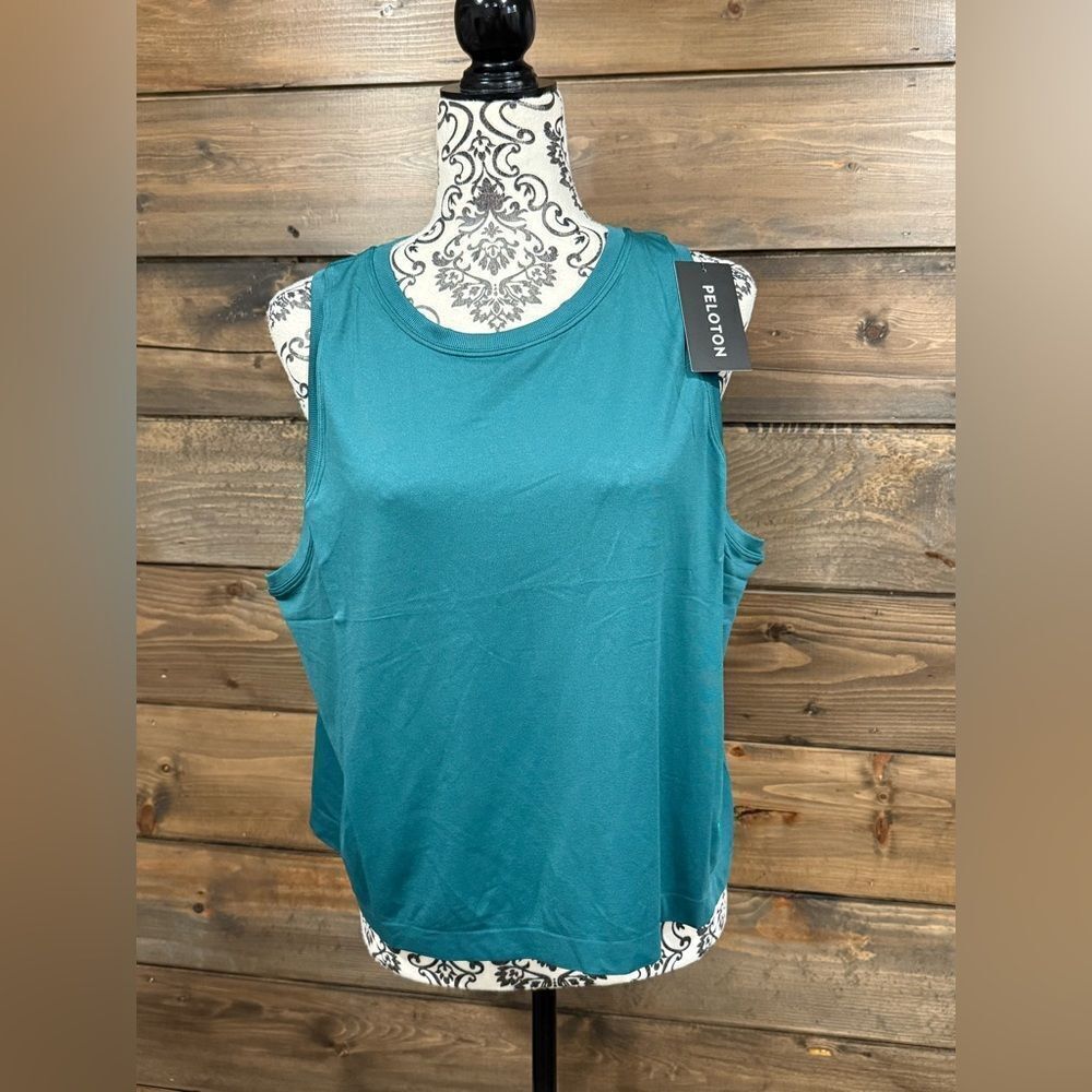 💚Peloton Seamless Muscle Tank💚
